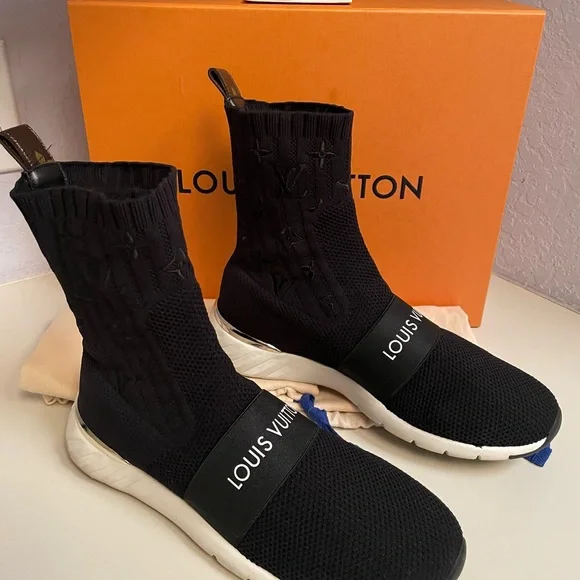 Louis Vuitton Aftergame sneaker Ankle boots, Black, size 38